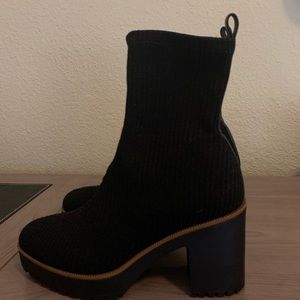 Chinese Laundry Garvey Knit Boot